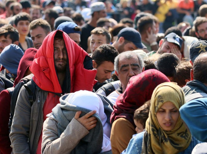 Μεταφορά προσφύγων στη Κρήτη